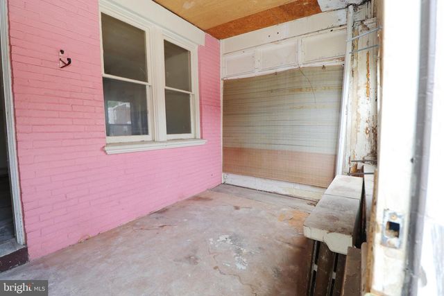 406 W GRANGE AVE, Philadelphia, PA 19120