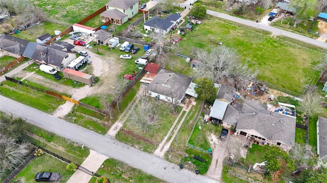 6109 Hertford Street, Houston, TX 77048