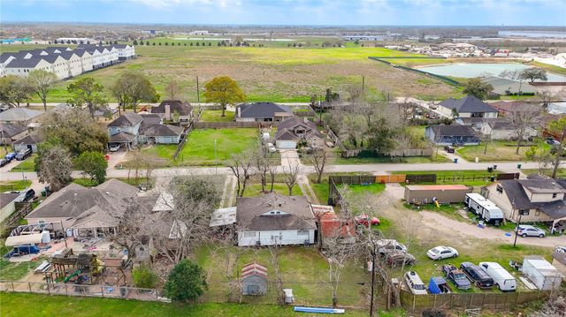 6109 Hertford Street, Houston, TX 77048