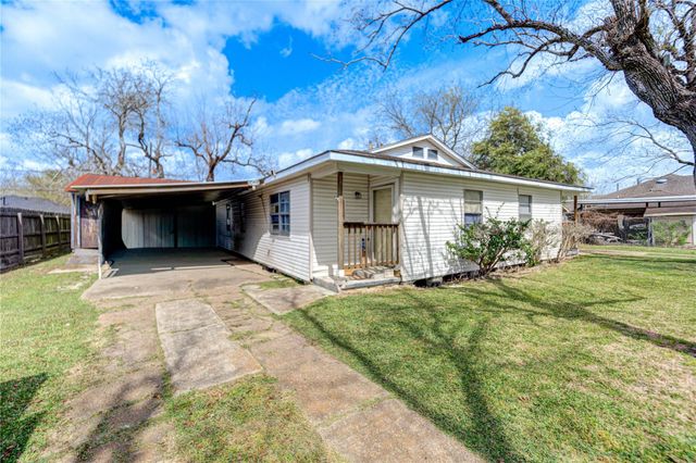 6109 Hertford Street, Houston, TX 77048