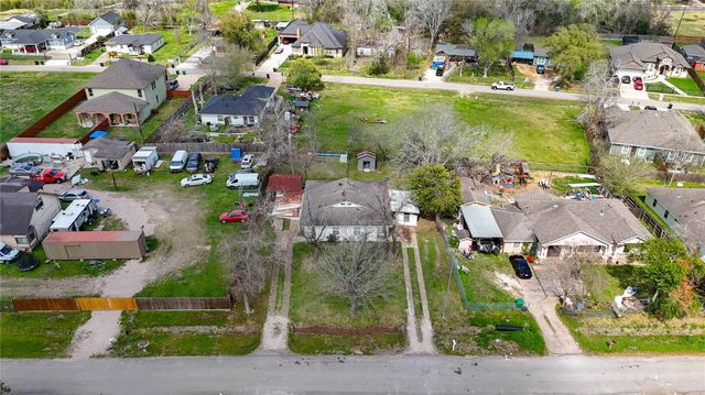 6109 Hertford Street, Houston, TX 77048