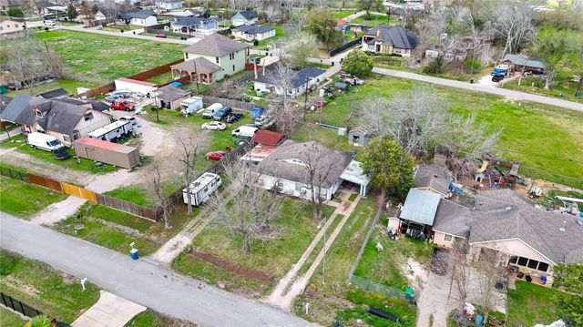 6109 Hertford Street, Houston, TX 77048