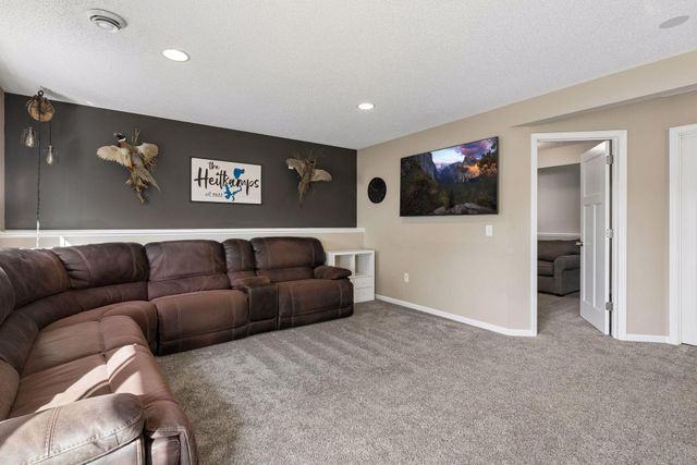 4025 126th Place, Savage, MN 55378