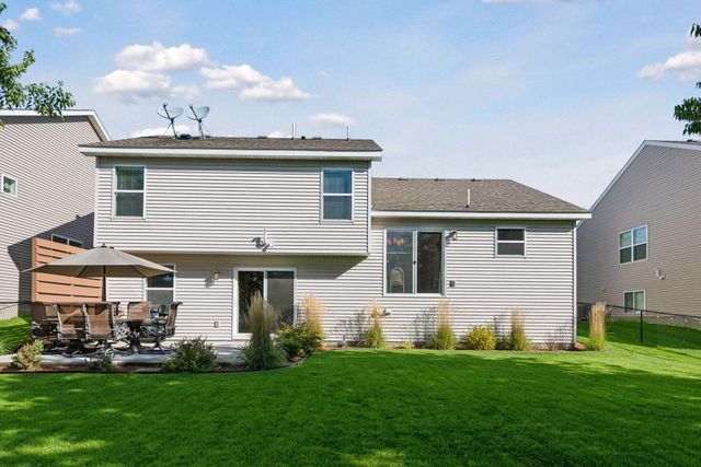 4025 126th Place, Savage, MN 55378