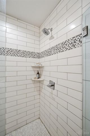 10705 Carolina Pines Drive, Harrison, OH 45030