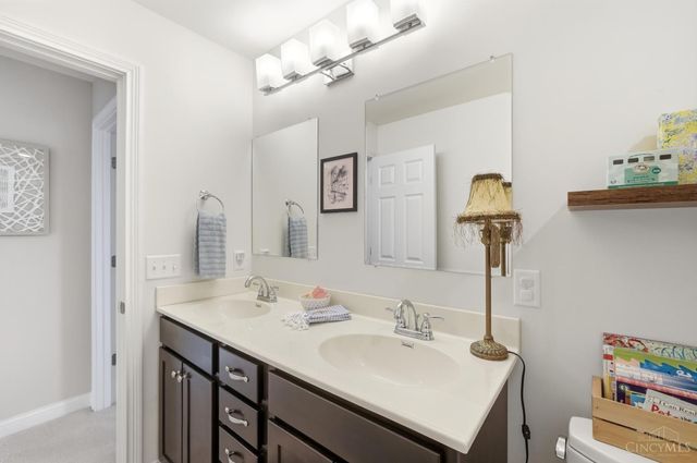 10705 Carolina Pines Drive, Harrison, OH 45030