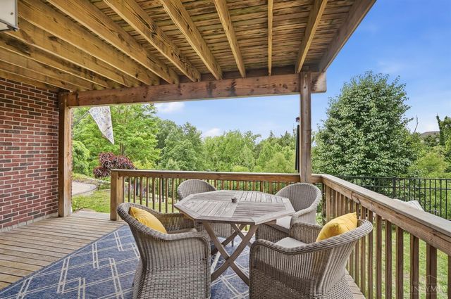 10705 Carolina Pines Drive, Harrison, OH 45030