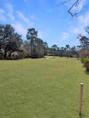 58 April Wind Drive S, Conroe, TX 77356