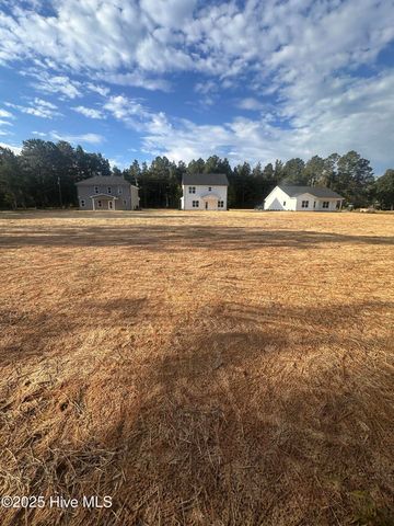 151 Merle Road, Pinebluff, NC 28373