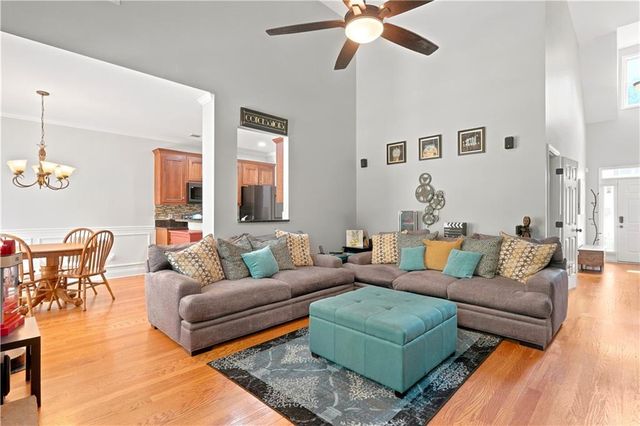 643 Royal Crest Court, Canton, GA 30115