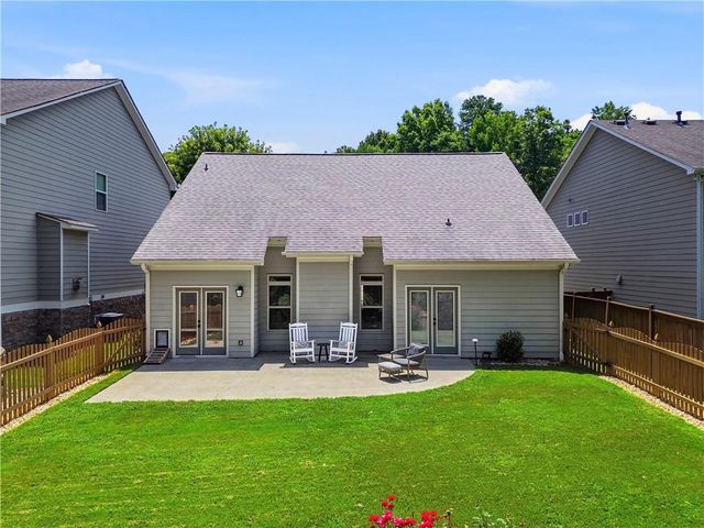 643 Royal Crest Court, Canton, GA 30115