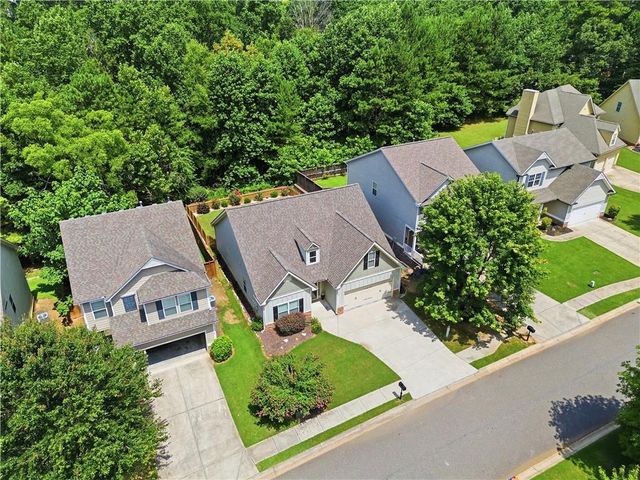 643 Royal Crest Court, Canton, GA 30115