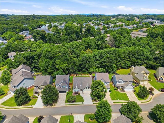 643 Royal Crest Court, Canton, GA 30115
