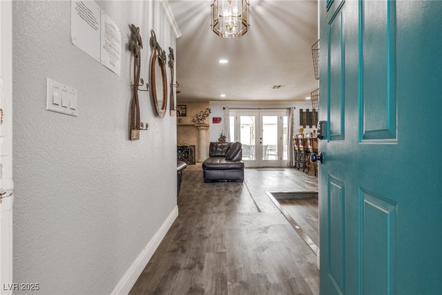 5403 Tamarus Street, Las Vegas, NV 89119