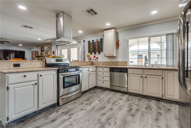 5403 Tamarus Street, Las Vegas, NV 89119