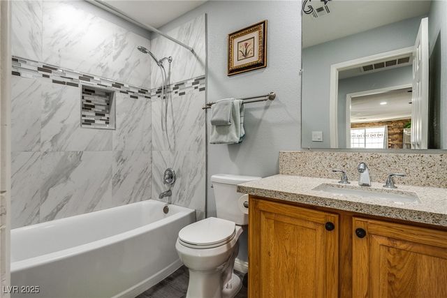 5403 Tamarus Street, Las Vegas, NV 89119