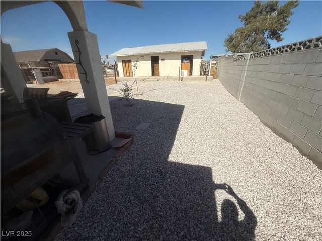 5403 Tamarus Street, Las Vegas, NV 89119