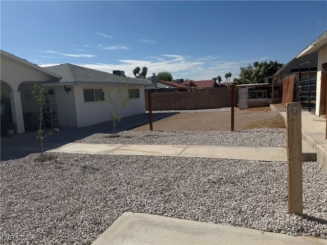 5403 Tamarus Street, Las Vegas, NV 89119