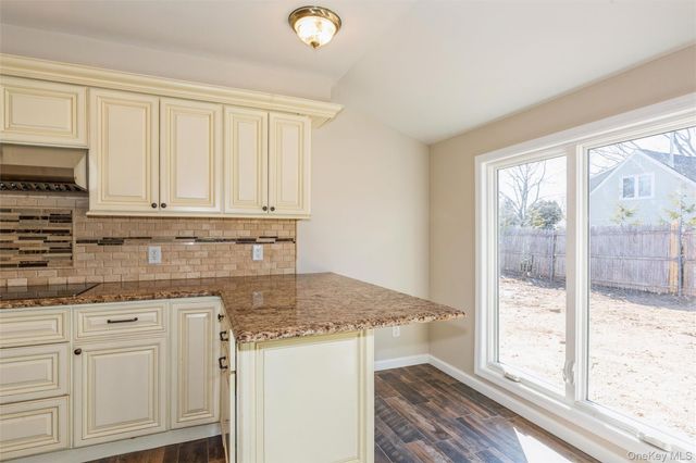 12 Fowler Lane, Mount Sinai, NY 11766