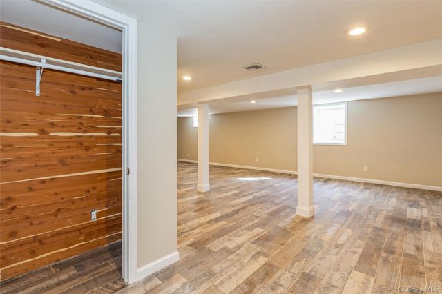 12 Fowler Lane, Mount Sinai, NY 11766