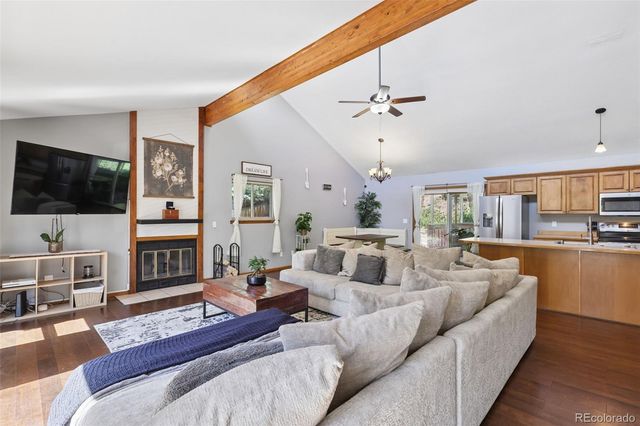 120 Red Rock Court, Woodland Park, CO 80863