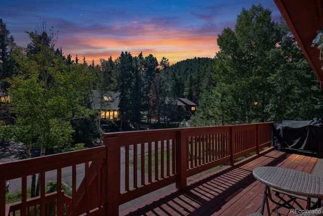120 Red Rock Court, Woodland Park, CO 80863