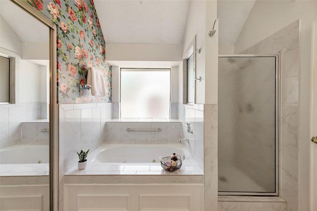 16318 Spotted Eagle DR, Leander, TX 78641