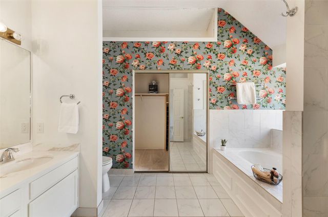 16318 Spotted Eagle DR, Leander, TX 78641