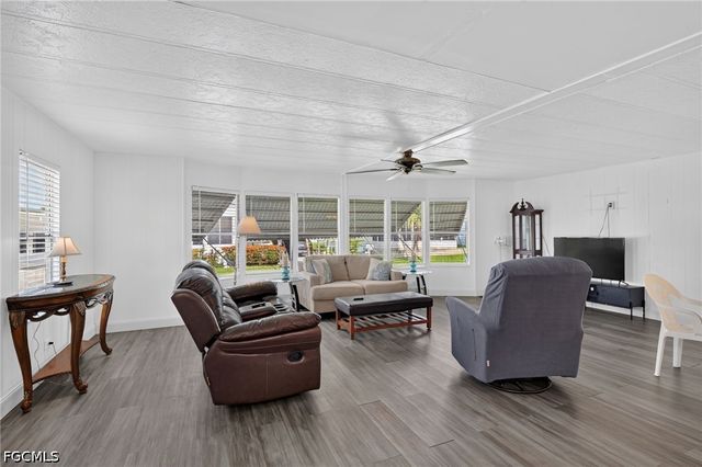 14716 Nantucket RD 411, North Fort Myers, FL 33917