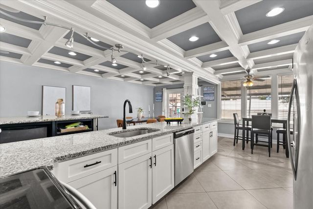 8255 LAKE UNDERHILL ROAD, Orlando, FL 32825