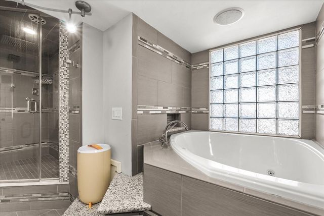 8255 LAKE UNDERHILL ROAD, Orlando, FL 32825