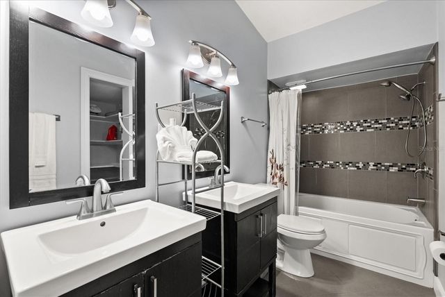 8255 LAKE UNDERHILL ROAD, Orlando, FL 32825