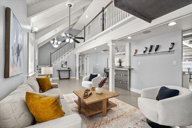 8255 LAKE UNDERHILL ROAD, Orlando, FL 32825