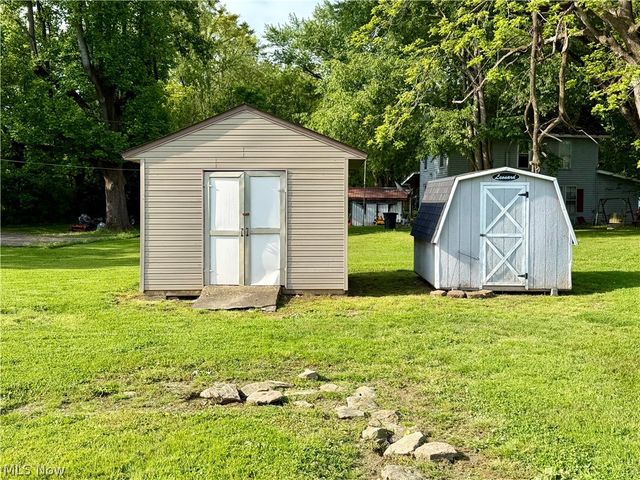 66 Federal Street, Little Hocking, OH 45742