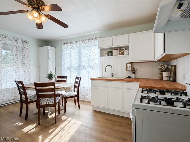 66 Federal Street, Little Hocking, OH 45742