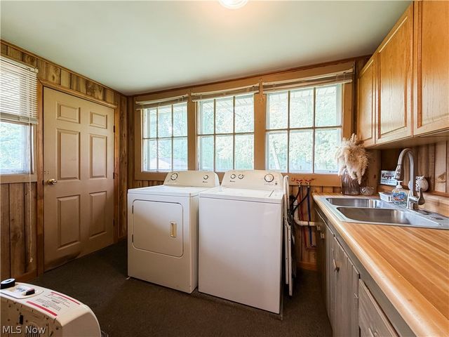 66 Federal Street, Little Hocking, OH 45742