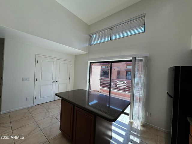 305 S Wilson Street Unit 111, Tempe, AZ 85281