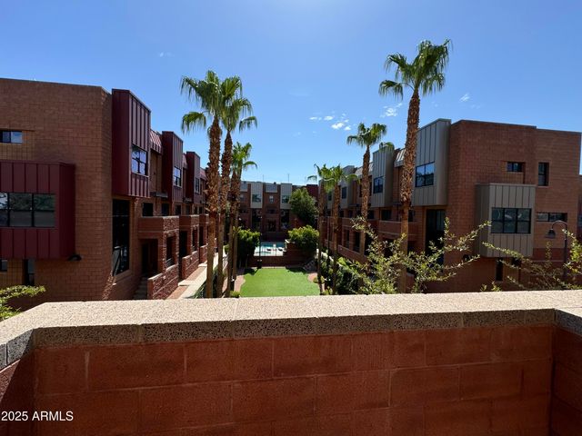 305 S Wilson Street Unit 111, Tempe, AZ 85281