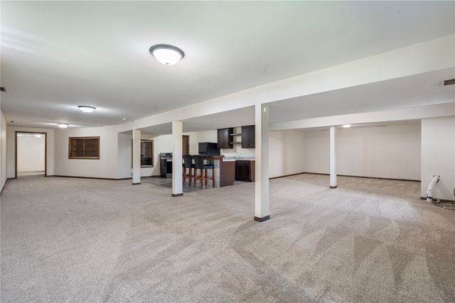 6752 29th Avenue, Shellsburg, IA 52332