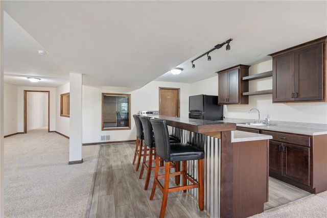 6752 29th Avenue, Shellsburg, IA 52332