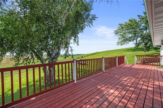 6752 29th Avenue, Shellsburg, IA 52332