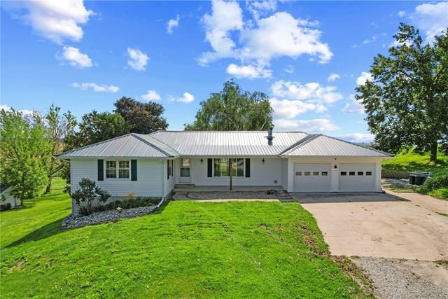6752 29th Avenue, Shellsburg, IA 52332