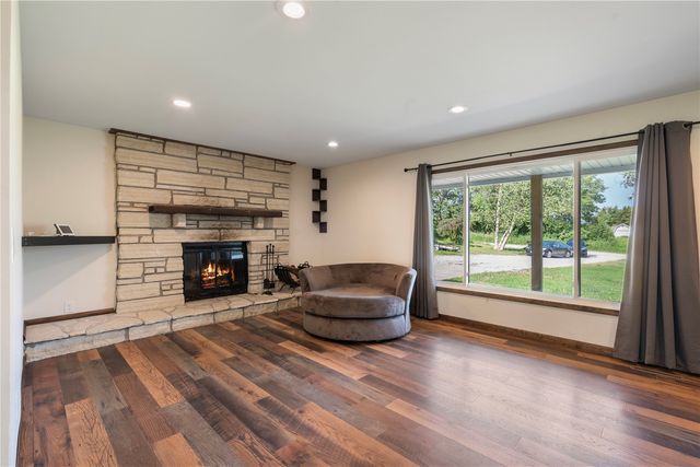 6752 29th Avenue, Shellsburg, IA 52332