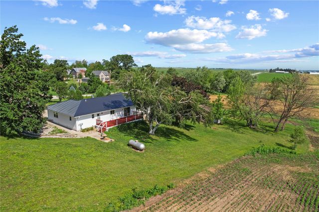 6752 29th Avenue, Shellsburg, IA 52332