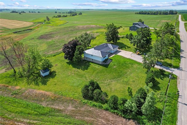 6752 29th Avenue, Shellsburg, IA 52332