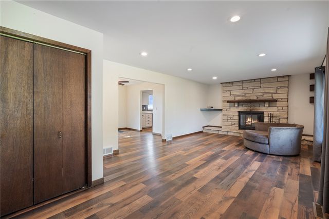 6752 29th Avenue, Shellsburg, IA 52332