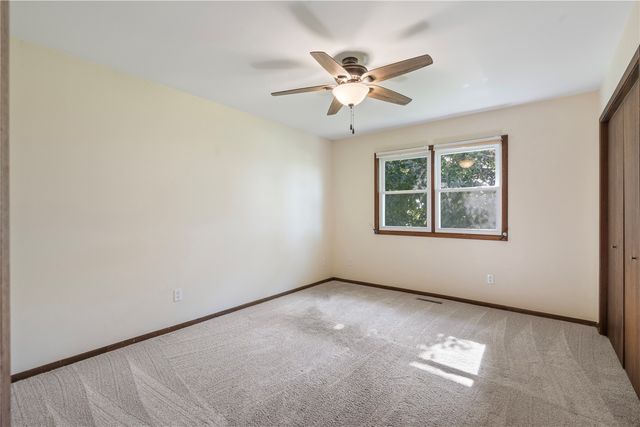 6752 29th Avenue, Shellsburg, IA 52332