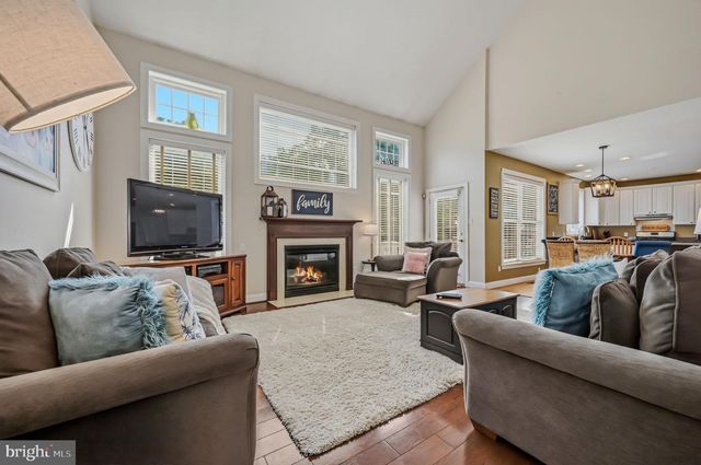 15 BRAMBLE LN, West Grove, PA 19390