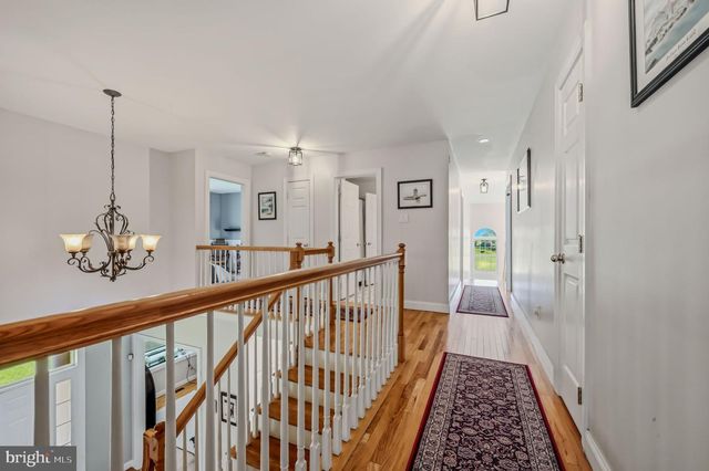 15 BRAMBLE LN, West Grove, PA 19390