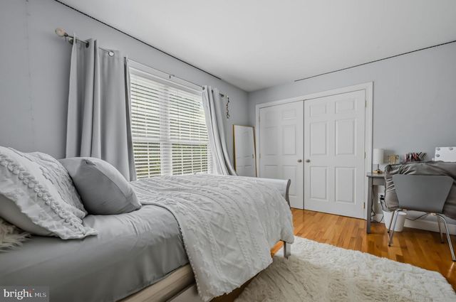 15 BRAMBLE LN, West Grove, PA 19390